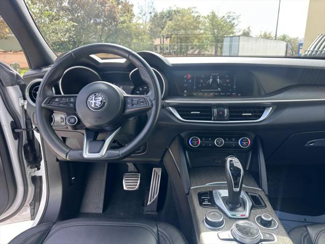 2022 Alfa Romeo Stelvio Ti AWD