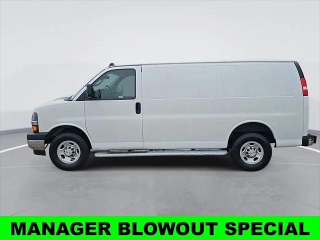 2024 Chevrolet Express Cargo Van RWD 2500 Regular Wheelbase WT