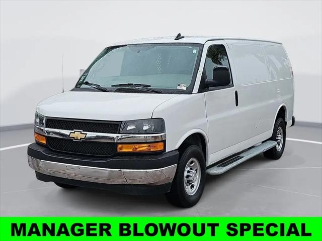 2024 Chevrolet Express Cargo Van RWD 2500 Regular Wheelbase WT