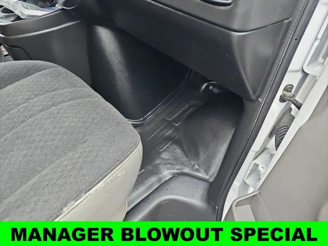 2024 Chevrolet Express Cargo Van RWD 2500 Regular Wheelbase WT