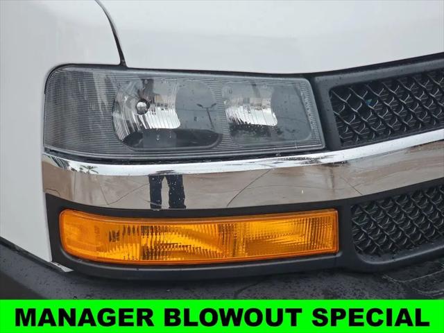 2024 Chevrolet Express Cargo Van RWD 2500 Regular Wheelbase WT