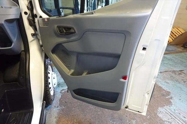 2019 Ford Transit Cutaway T-350