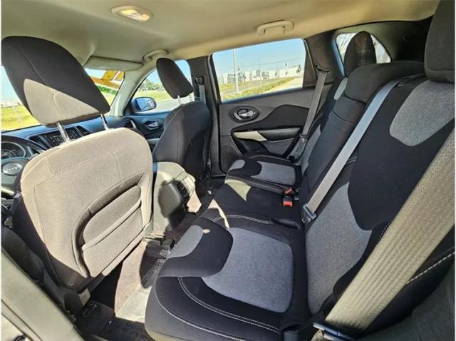 2018 Jeep Cherokee Latitude FWD