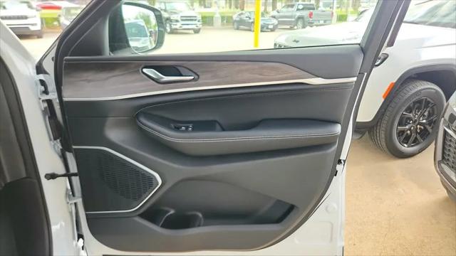 2026 Jeep Grand Cherokee L Limited Reserve