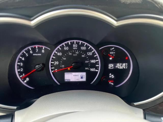 2011 Nissan Quest SV