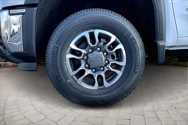 2026 GMC Sierra 2500HD Regular Cab, Long Bed, SLE, 4WD