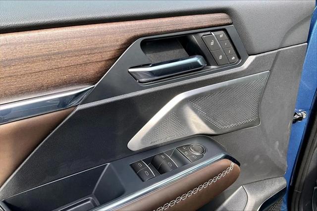 2026 GMC Acadia Denali Ultimate AWD