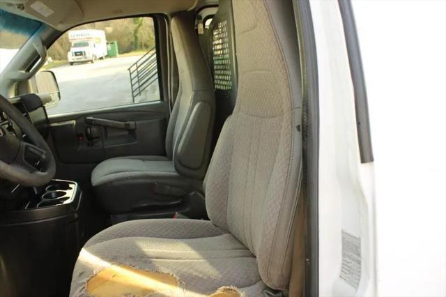 2017 GMC Savana 2500 Work Van