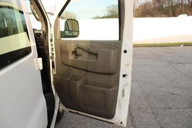 2017 GMC Savana 2500 Work Van
