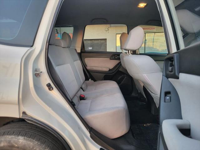 2015 Subaru Forester 2.5i