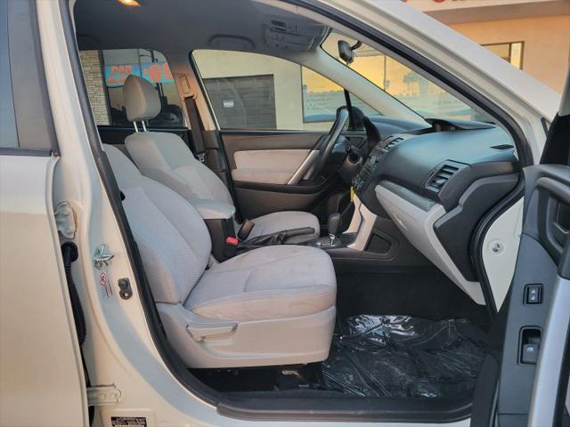 2015 Subaru Forester 2.5i