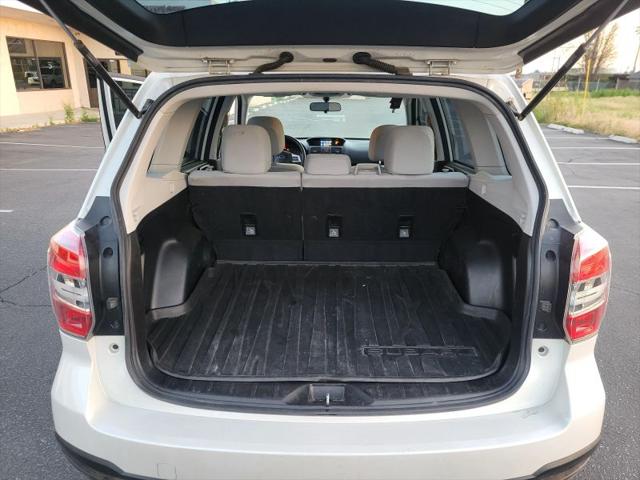 2015 Subaru Forester 2.5i