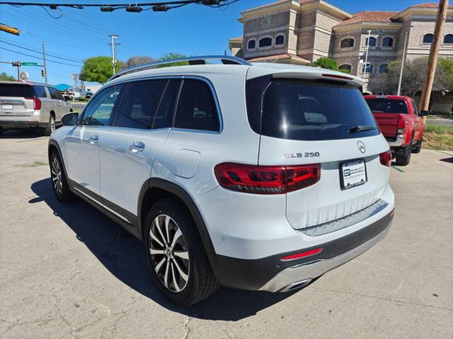 2022 Mercedes-Benz GLB 250