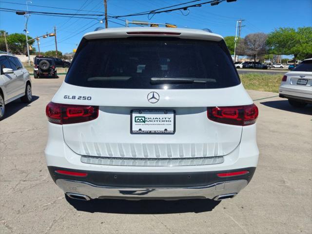 2022 Mercedes-Benz GLB 250