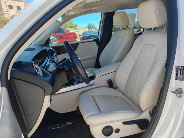 2022 Mercedes-Benz GLB 250