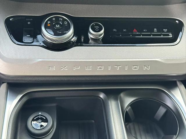 2026 Ford Expedition Max Active MAX