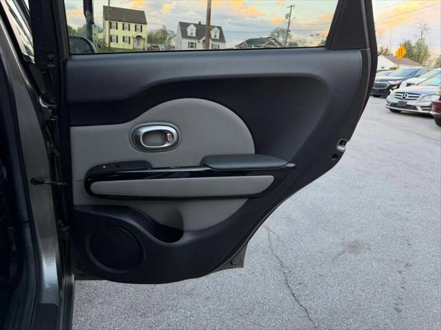 2016 Kia Soul +