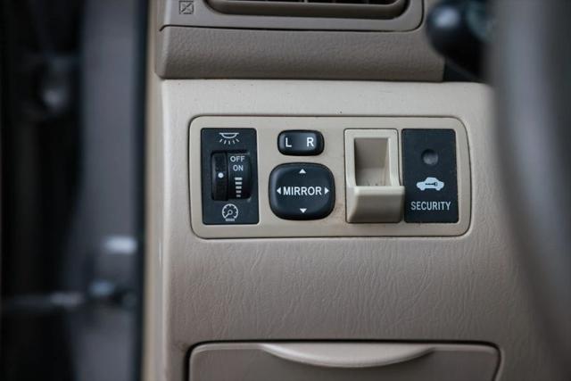 2005 Toyota Corolla S