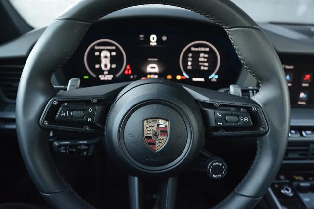 2025 Porsche 911 Carrera