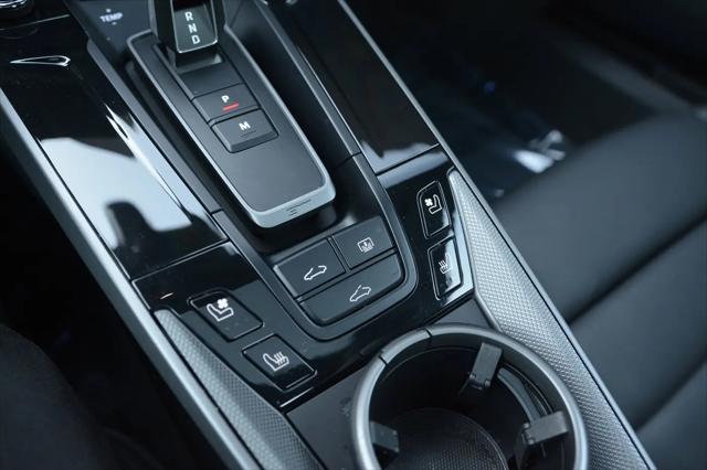 2025 Porsche 911 Carrera