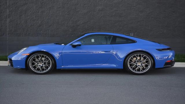 2025 Porsche 911 Carrera