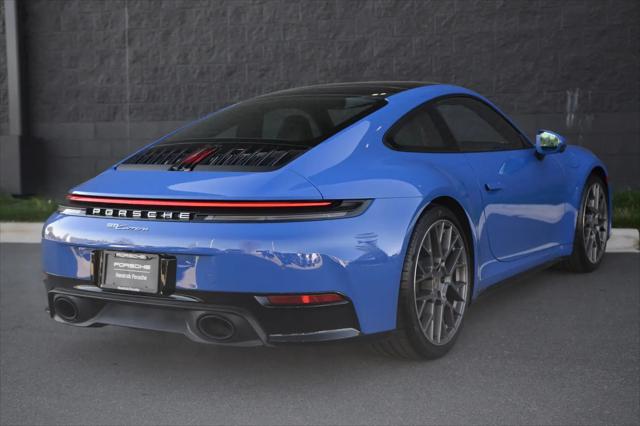 2025 Porsche 911 Carrera