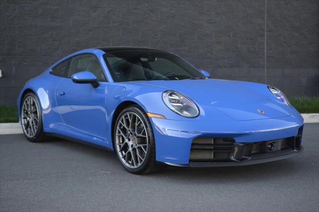2025 Porsche 911 Carrera