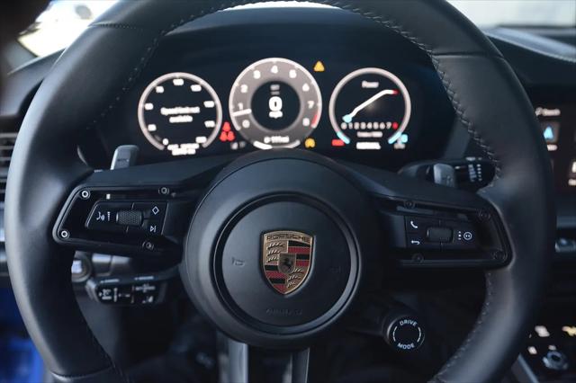 2025 Porsche 911 Carrera