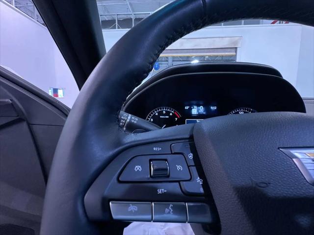 2025 Cadillac CT4 Premium Luxury RWD
