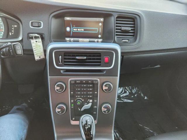 2015 Volvo V60 T5 Premier