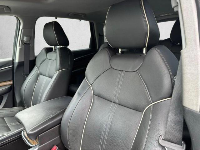 2017 Acura MDX w/Advance Package