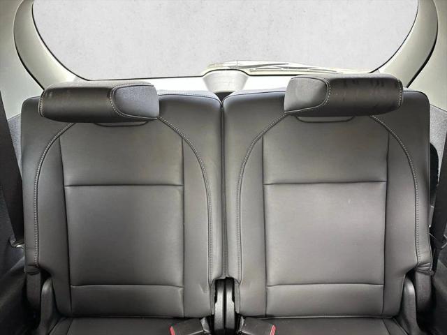 2017 Acura MDX w/Advance Package