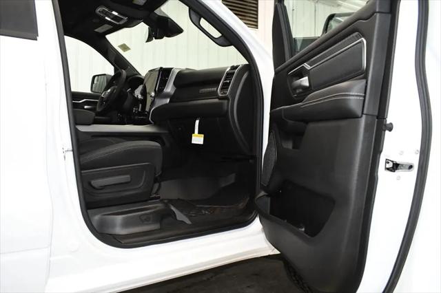 2026 Ram 1500 Big Horn Crew Cab 4x4 5'7" Box