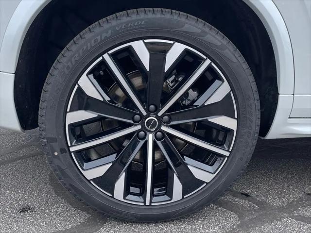 2026 Volvo XC90 Plug-In Hybrid Plus, T8 AWD, Electric/Gasoline, Bright, 7 Seats
