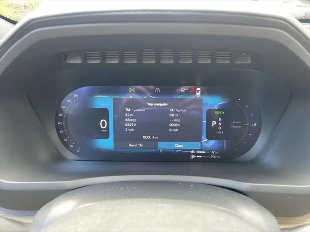 2026 Volvo XC90 Plug-In Hybrid Plus, T8 AWD, Electric/Gasoline, Bright, 7 Seats