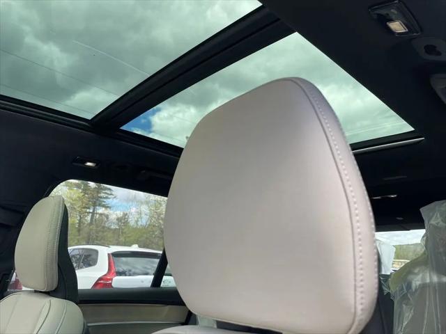 2026 Volvo XC90 Plug-In Hybrid Plus, T8 AWD, Electric/Gasoline, Bright, 7 Seats