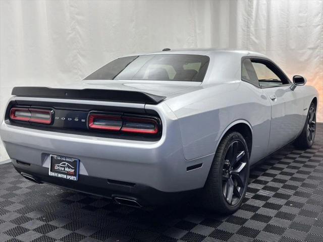 2019 Dodge Challenger SXT