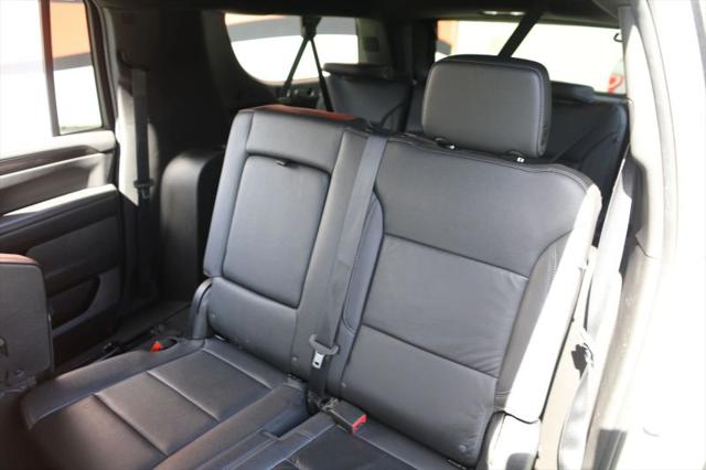 2024 Chevrolet Suburban 2WD LT
