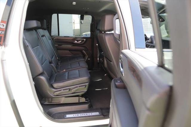 2024 Chevrolet Suburban 2WD LT