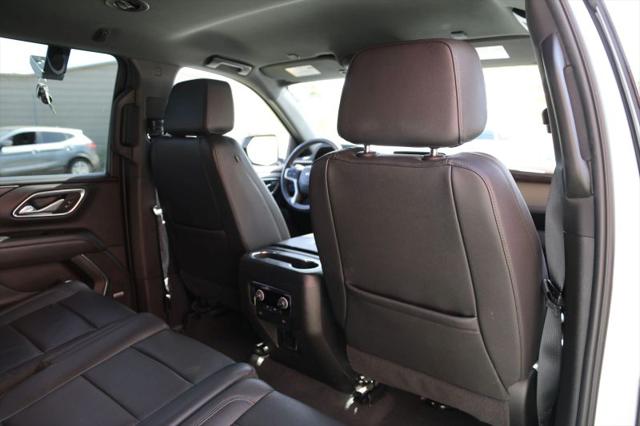2024 Chevrolet Suburban 2WD LT