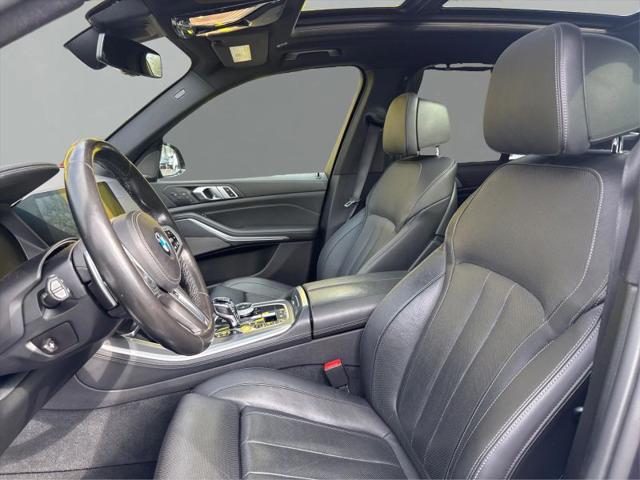 2021 BMW X5 M50i
