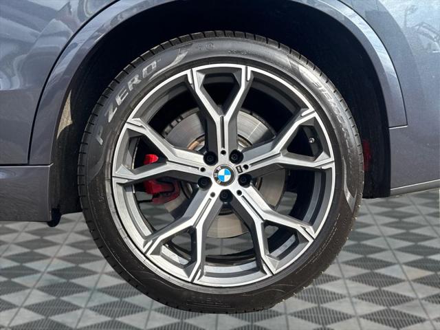 2021 BMW X5 M50i