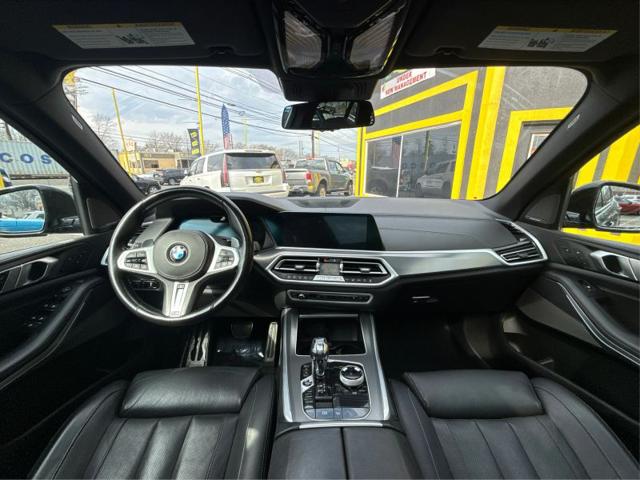 2021 BMW X5 M50i