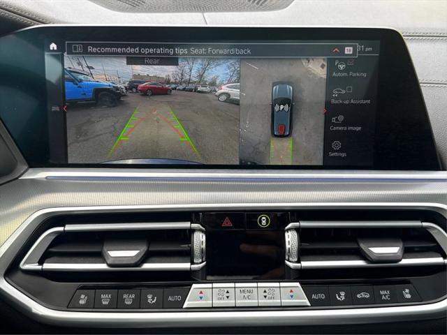 2021 BMW X5 M50i
