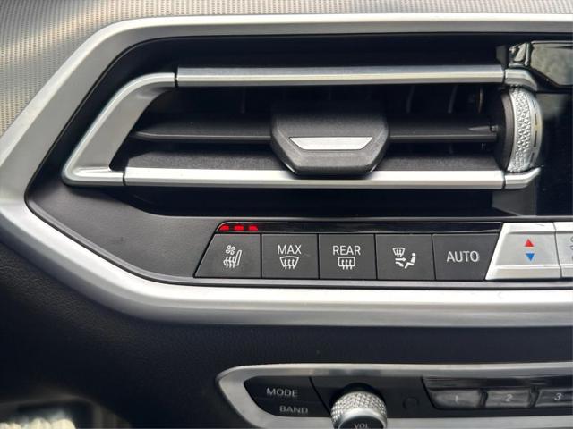 2021 BMW X5 M50i