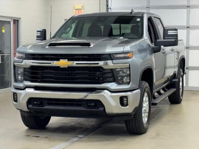 2026 Chevrolet Silverado 3500HD Crew Cab, Standard Bed, LT, 4WD