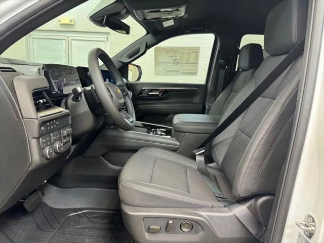 2026 Chevrolet Suburban LS, 4WD