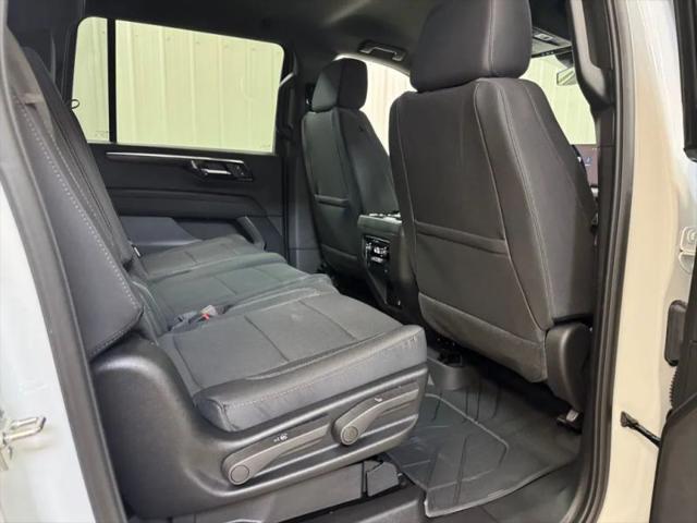 2026 Chevrolet Suburban LS, 4WD