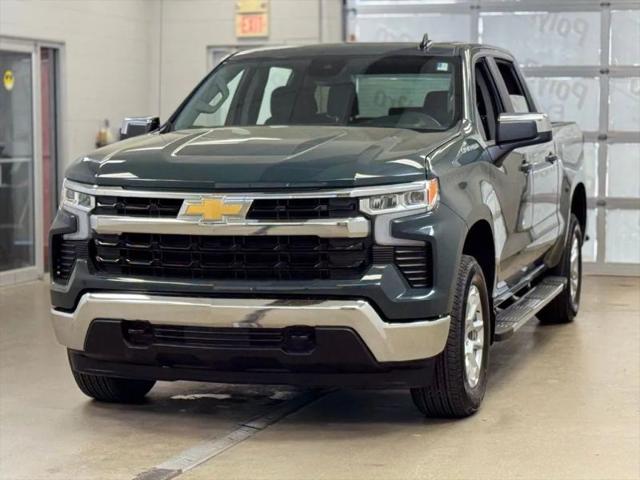 2026 Chevrolet Silverado 1500 4WD Crew Cab Standard Bed LT