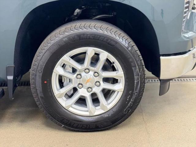 2026 Chevrolet Silverado 1500 4WD Crew Cab Standard Bed LT